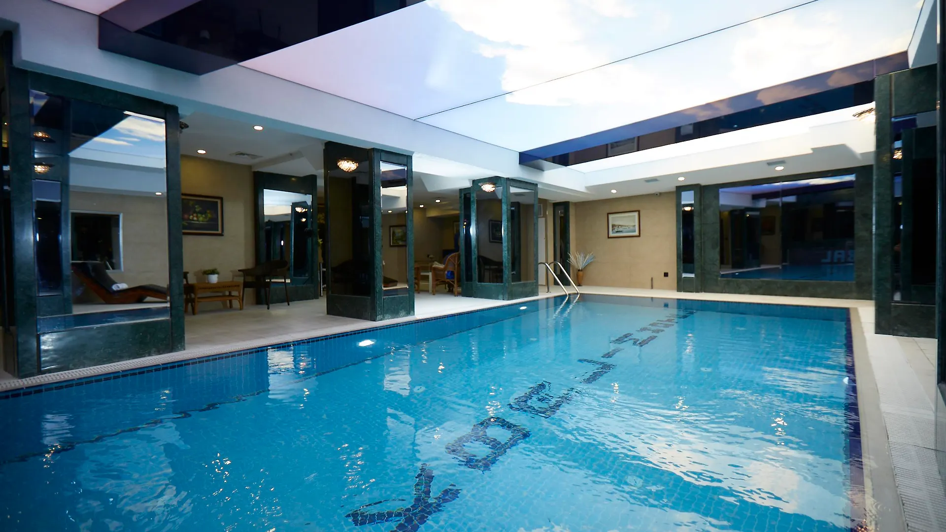 Ilkbal Deluxe Hotel &Spa Istanbul